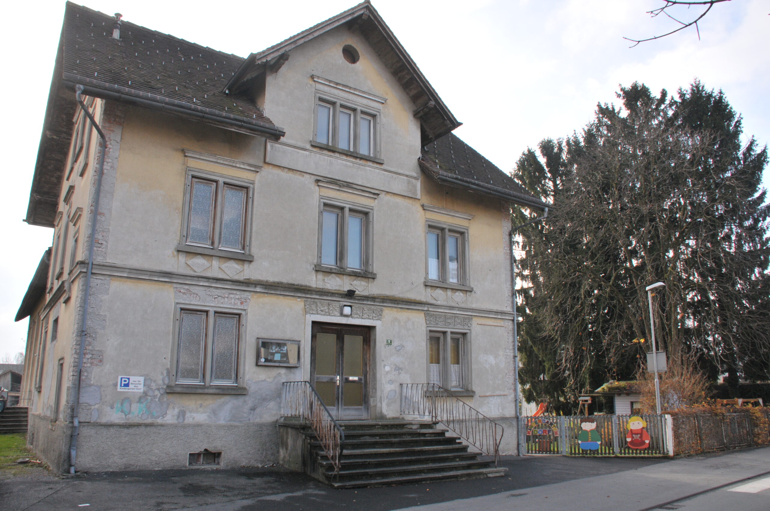 Das Alte Vereinshaus in der Hofsteigstraße in Lauterach vor der Sanierung