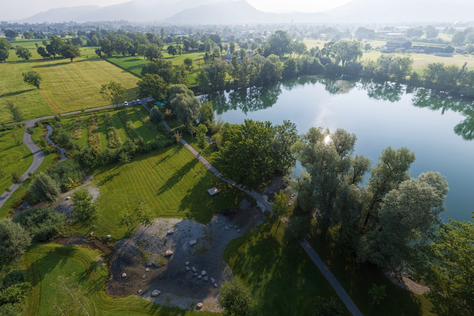 Luftbildaufnahme des Jannersees im Lauteracher Ried