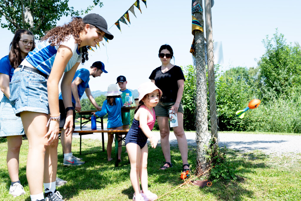 Familienfest mit Spielen und Spaß